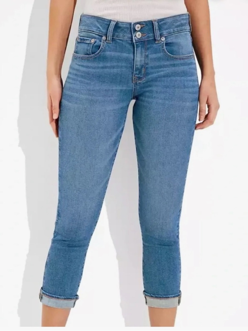 American Eagle Outfitters Low Rise Artist Crop Next Level Stretch Jeans 4 Short